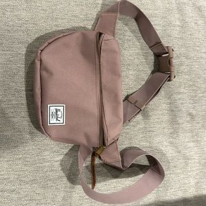 Herschel fanny pack